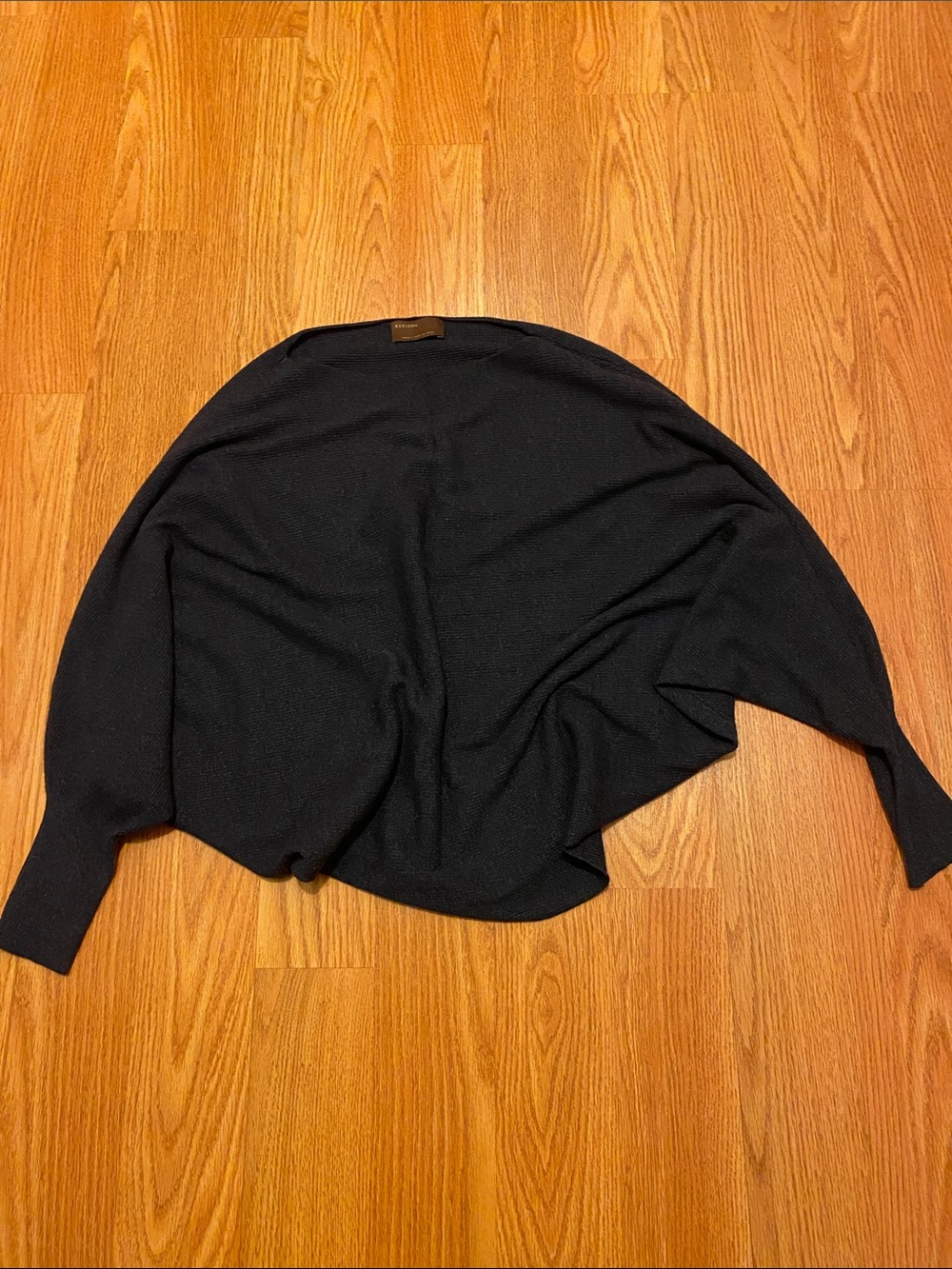 Kerisma Dark Navy Women's Dolman Sleeve Sweater VGUC in S/M